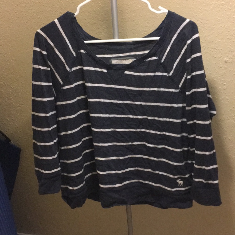 Abercrombie Cropped sleeve boxy sweater